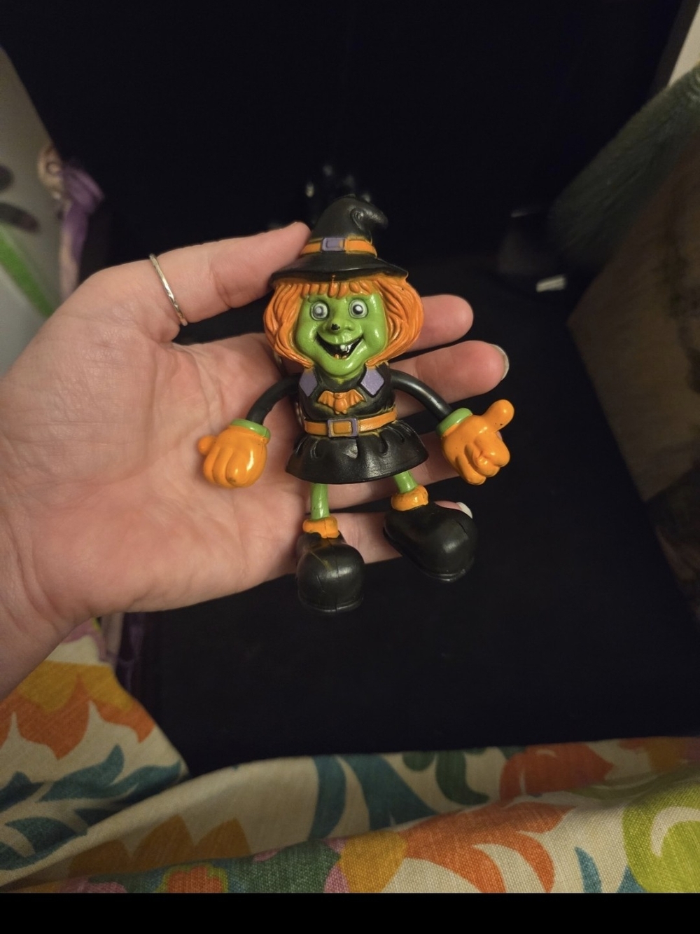 Vintage Bendable Witch Toy Figure Fun World Halloween Easter Unlimited 1990’s - Picture 3 of 7